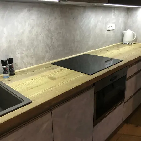 Apartman Antico-moderno شقة *